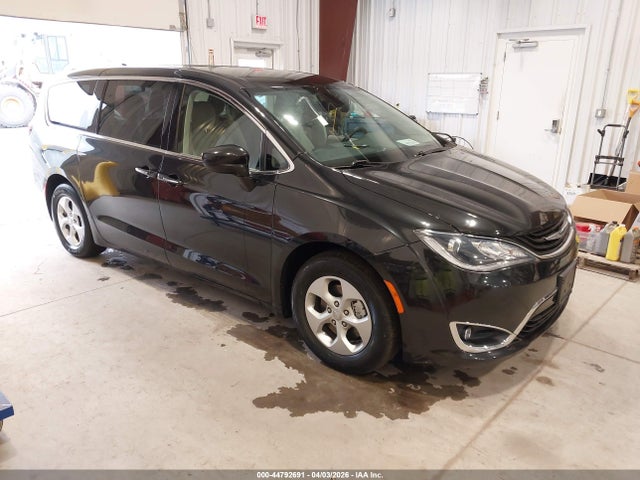 2018 CHRYSLER PACIFICA HYBRID 2C4RC1H71JR355224