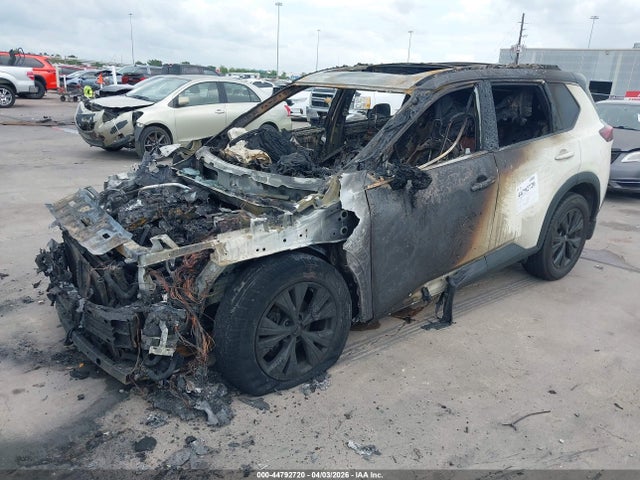 44792720 :رقم المزاد ، JN8BT3BA6PW009126 vin ، 2023 Nissan Rogue Sv Fwd مزاد بيع