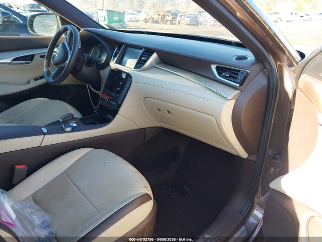 Продажа на аукционе авто 2019 Infiniti Qx50 Essential, vin: 3PCAJ5M35KF108881, номер лота: 44792756