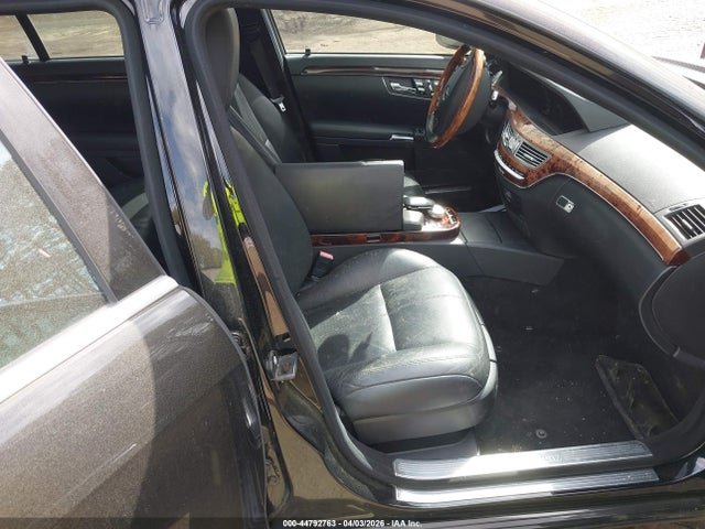 2009 MERCEDES-BENZ S 550 WDDNG86X89A259174 Photo 4