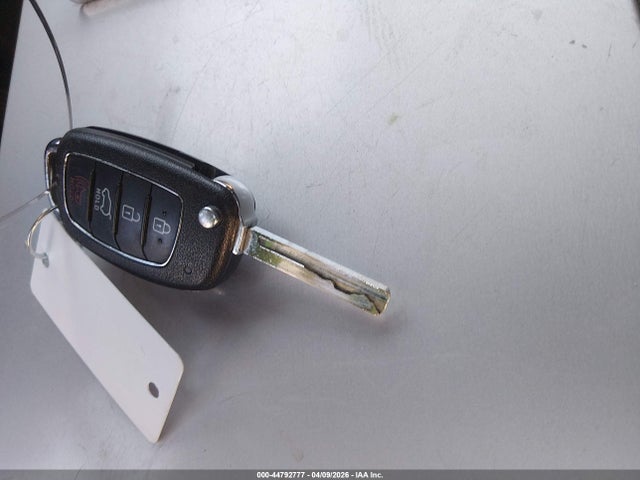 44792777 :رقم المزاد ، 5NMZT3LB7JH084929 vin ، 2018 Hyundai Santa Fe Sport 2.4l مزاد بيع