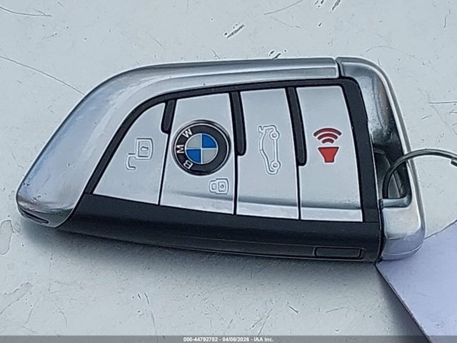 44792782 :رقم المزاد ، 5UXCW2C03L9A00594 vin ، 2020 Bmw X7 Xdrive40i مزاد بيع