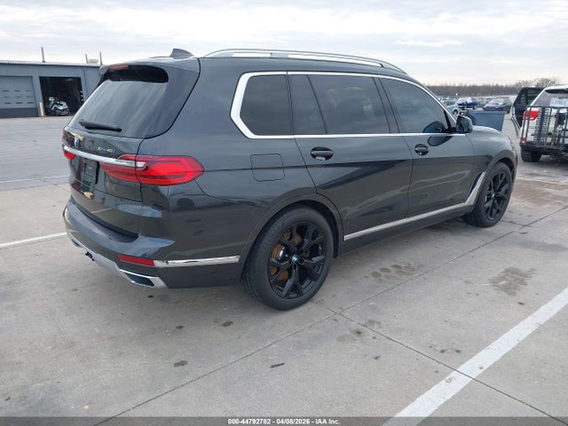 44792782 :رقم المزاد ، 5UXCW2C03L9A00594 vin ، 2020 Bmw X7 Xdrive40i مزاد بيع