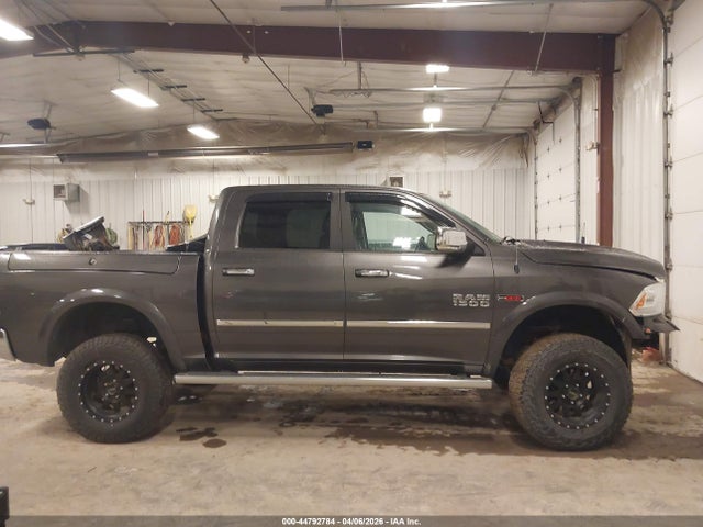 44792784 :رقم المزاد ، 1C6RR7NM4FS529523 vin ، 2015 Ram 1500 Laramie مزاد بيع