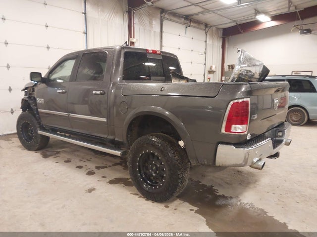 44792784 :رقم المزاد ، 1C6RR7NM4FS529523 vin ، 2015 Ram 1500 Laramie مزاد بيع