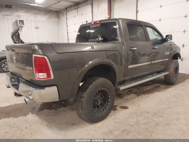 44792784 :رقم المزاد ، 1C6RR7NM4FS529523 vin ، 2015 Ram 1500 Laramie مزاد بيع