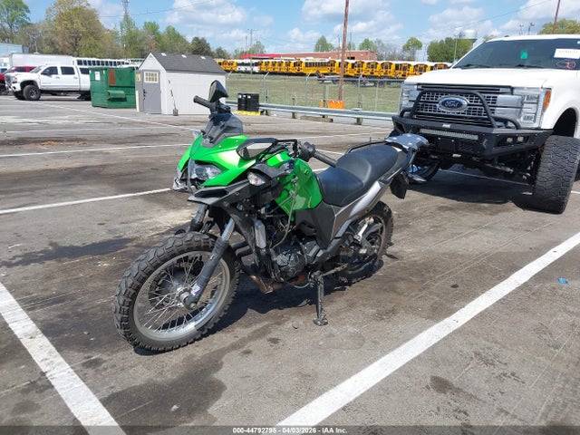 Kawasaki Kle300 B 2017 JKALE8B16HDA00475 Image 2