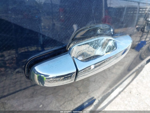 44792803 :رقم المزاد ، 1GNFK16308J202037 vin ، 2008 Chevrolet Suburban 1500 Ltz مزاد بيع