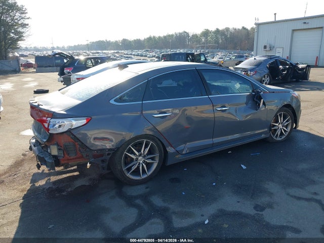 2015 Hyundai Sonata Sport 2.0t მანქანა იყიდება აუქციონზე, vin: 5NPE34AB0FH071280, აუქციონის ნომერი: 44792805