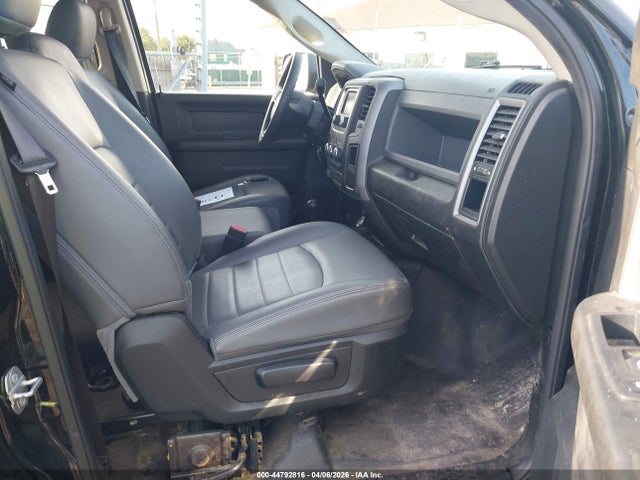 2018 Ram 3500 Tradesman  4x4 8' Box მანქანა იყიდება აუქციონზე, vin: 3C63RRGJXJG342811, აუქციონის ნომერი: 44792816