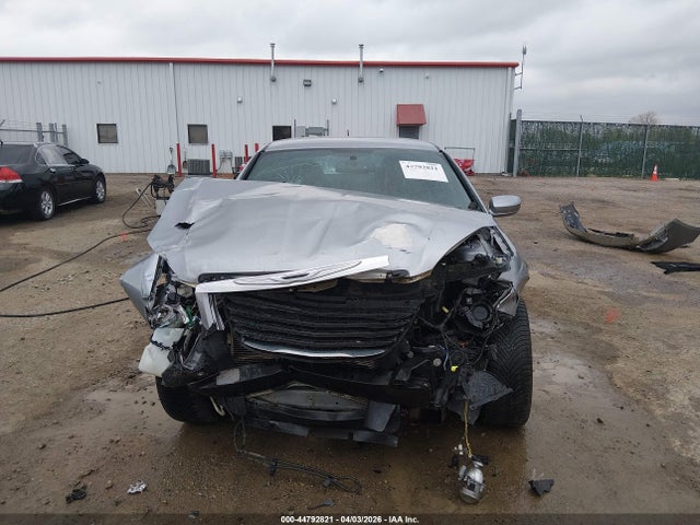 2013 Chrysler 200 Touring მანქანა იყიდება აუქციონზე, vin: 1C3CCBBB8DN598740, აუქციონის ნომერი: 44792821