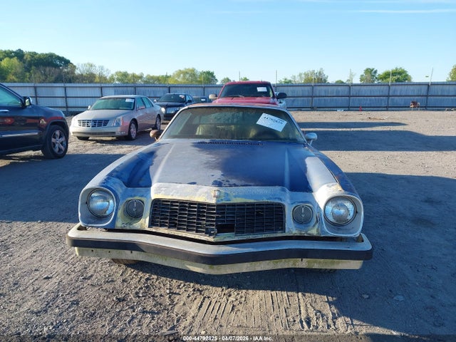 44792825 :رقم المزاد ، 1S87L5N518197 vin ، 1975 Chevrolet Camaro مزاد بيع