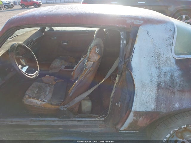 44792825 :رقم المزاد ، 1S87L5N518197 vin ، 1975 Chevrolet Camaro مزاد بيع