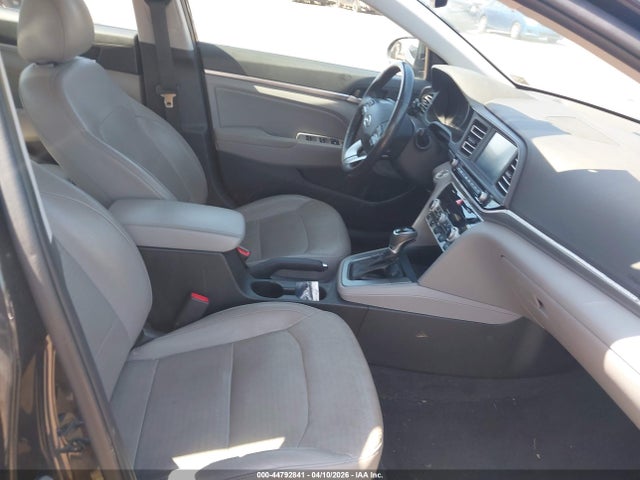 Hyundai Elantra Limited 2019 5NPD84LF7KH472333 Image 5