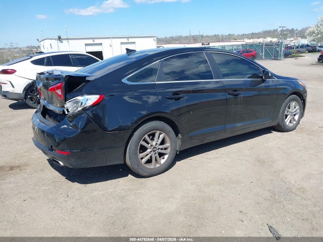 Hyundai SONATA SE 2017 5NPE24AF4HH545529 Image 4
