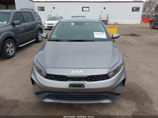 3KPF24AD1RE761329 KIA Forte Lxs