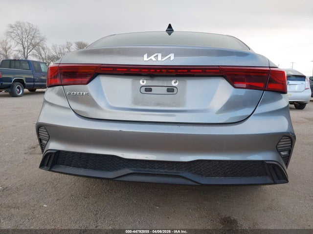 3KPF24AD1RE761329 KIA Forte Lxs