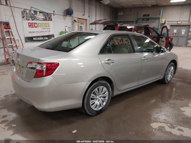 Продаж на аукціоні авто 2014 Toyota Camry Le, vin: 4T4BF1FK1ER379887, номер лоту: 44792863