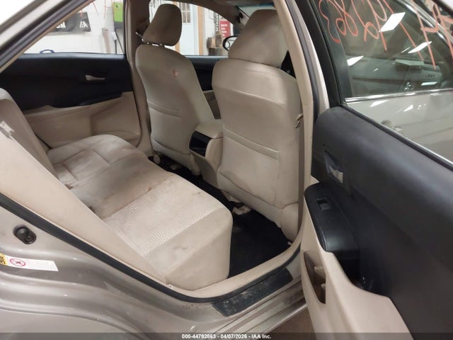 Продаж на аукціоні авто 2014 Toyota Camry Le, vin: 4T4BF1FK1ER379887, номер лоту: 44792863