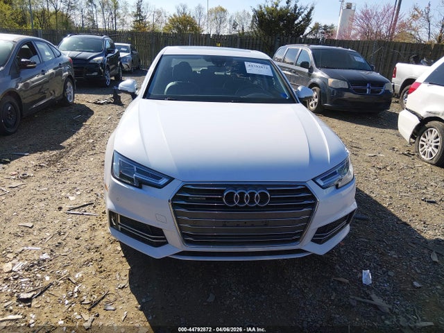 2017 Audi A4 2.0t Premium მანქანა იყიდება აუქციონზე, vin: WAUENAF46HN040621, აუქციონის ნომერი: 44792872