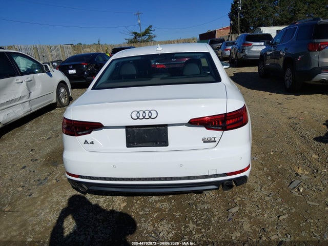 2017 Audi A4 2.0t Premium მანქანა იყიდება აუქციონზე, vin: WAUENAF46HN040621, აუქციონის ნომერი: 44792872