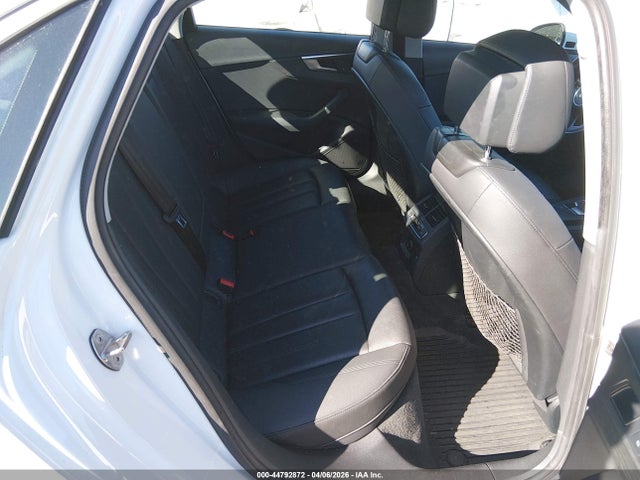 2017 AUDI A4 WAUENAF46HN040621 Photo 7