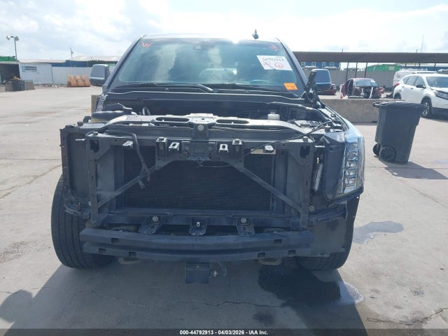 44792913 :رقم المزاد ، 1GYS4CKJXKR203068 vin ، 2019 Cadillac Escalade Premium Luxury مزاد بيع