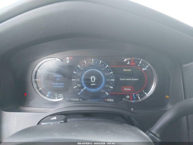 44792913 :رقم المزاد ، 1GYS4CKJXKR203068 vin ، 2019 Cadillac Escalade Premium Luxury مزاد بيع
