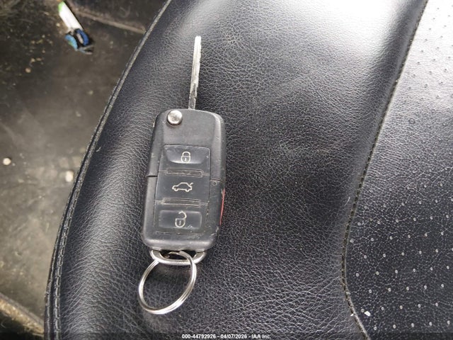 Aukcja sprzedaży 2006 Volkswagen New Beetle 2.5/2.5 (a6), vin: 3VWPF31YX6M326281, numer aukcji: 44792926