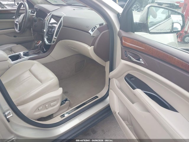 Продаж на аукціоні авто 2016 Cadillac Srx Premium Collection, vin: 3GYFNDE30GS531220, номер лоту: 44792941