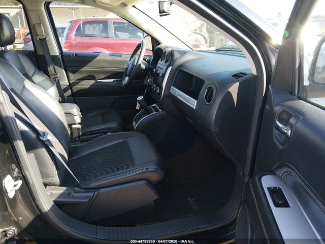 Продаж на аукціоні авто 2016 Jeep Compass Latitude, vin: 1C4NJCEA6GD648211, номер лоту: 44792959
