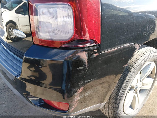 Продаж на аукціоні авто 2016 Jeep Compass Latitude, vin: 1C4NJCEA6GD648211, номер лоту: 44792959