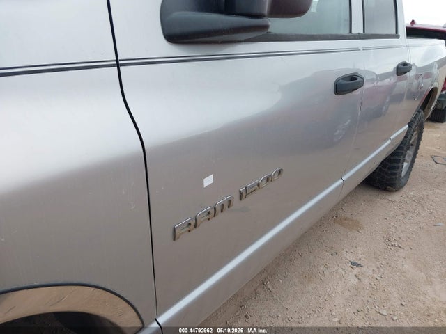 2006 Dodge Ram 1500 Slt მანქანა იყიდება აუქციონზე, vin: 1D7HA18N96J220512, აუქციონის ნომერი: 44792962