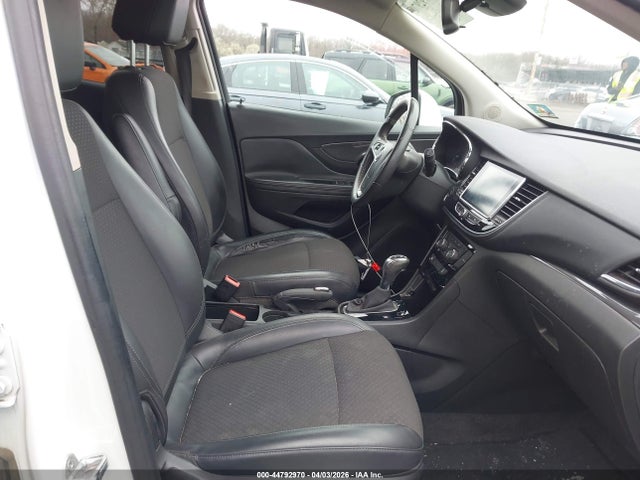 44792970 :رقم المزاد ، KL4CJASB1JB555652 vin ، 2018 Buick Encore Preferred مزاد بيع