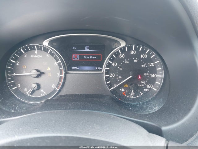 Продажа на аукционе авто 2018 Nissan Altima 2.5 Sr, vin: 1N4AL3AP5JC114185, номер лота: 44792974