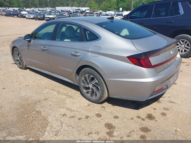 2021 HYUNDAI SONATA KMHL24JJ7MA029836 Photo 2