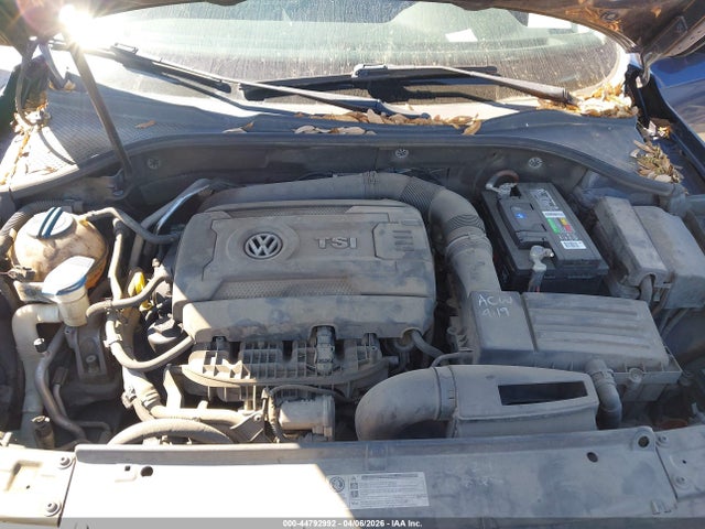 Продажа на аукционе авто 2014 Volkswagen Passat 1.8t Wolfsburg Edition, vin: 1VWAT7A36EC102290, номер лота: 44792992