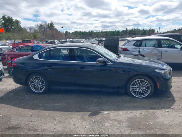 WBA53FJ07RCS22526 BMW 530i Xdrive