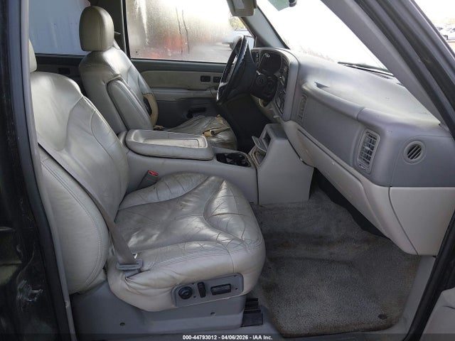 2001 Gmc Yukon Xl 1500 Slt მანქანა იყიდება აუქციონზე, vin: 3GKFK16T11G273476, აუქციონის ნომერი: 44793012