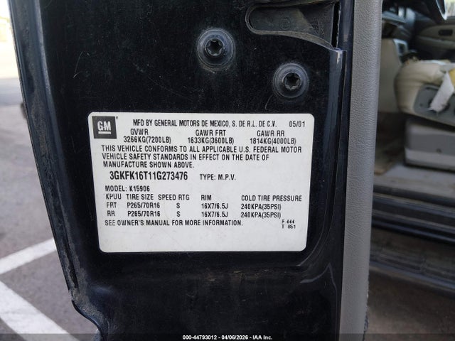 2001 Gmc Yukon Xl 1500 Slt მანქანა იყიდება აუქციონზე, vin: 3GKFK16T11G273476, აუქციონის ნომერი: 44793012