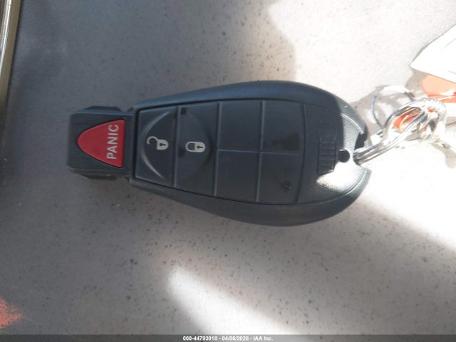1C4PJLCB1KD145800 Jeep Cherokee Latitude Fwd