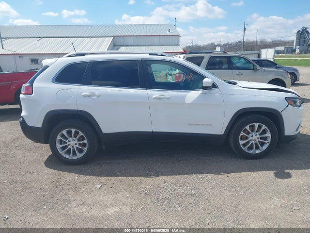 1C4PJLCB1KD145800 Jeep Cherokee Latitude Fwd