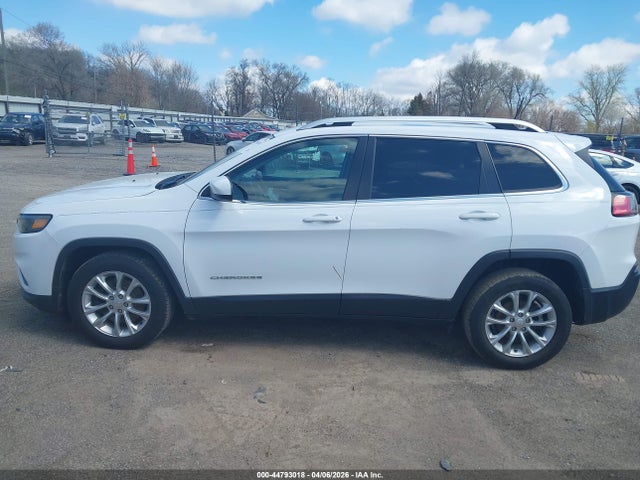 1C4PJLCB1KD145800 Jeep Cherokee Latitude Fwd