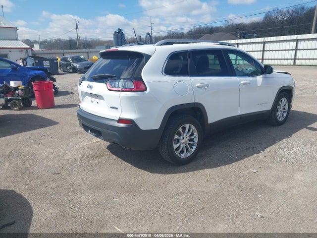 1C4PJLCB1KD145800 Jeep Cherokee Latitude Fwd