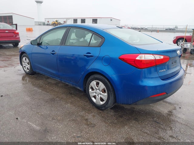 44793020 :رقم المزاد ، KNAFX4A60F5278745 vin ، 2015 Kia Forte Lx مزاد بيع