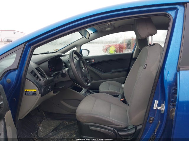 44793020 :رقم المزاد ، KNAFX4A60F5278745 vin ، 2015 Kia Forte Lx مزاد بيع