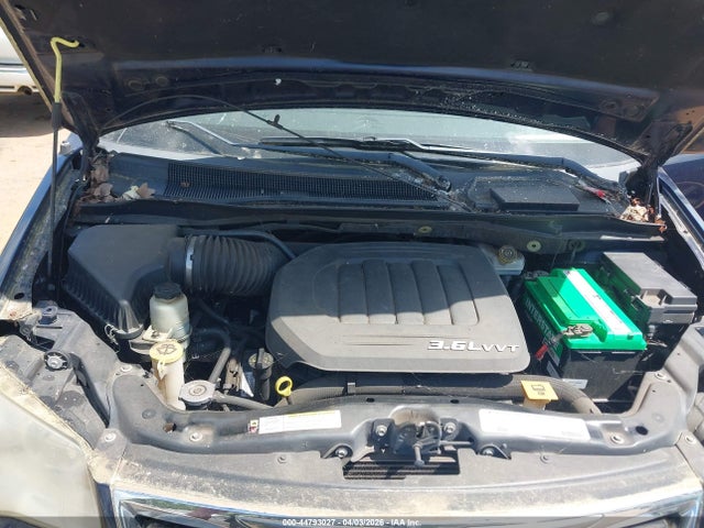 2012 Chrysler Town & Country Touring მანქანა იყიდება აუქციონზე, vin: 2C4RC1BG7CR273736, აუქციონის ნომერი: 44793027