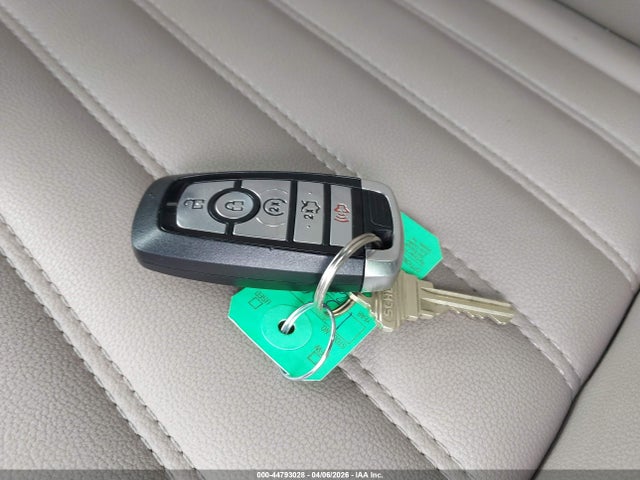 Продажа на аукционе авто 2020 Ford Fusion Sel, vin: 3FA6P0CD8LR201403, номер лота: 44793028