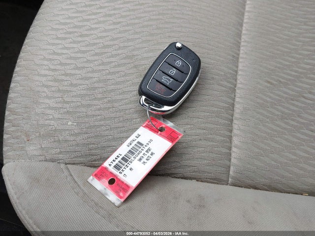 5XYZTDLB0HG474930 Hyundai Santa Fe Sport 2.4l