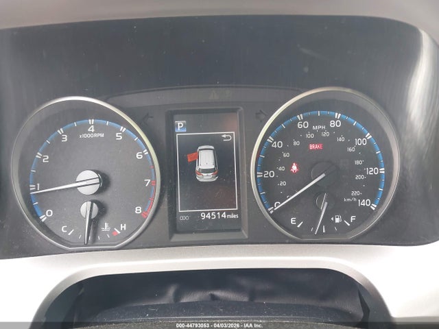 JTMZFREV9JJ751401 Toyota RAV4 LE